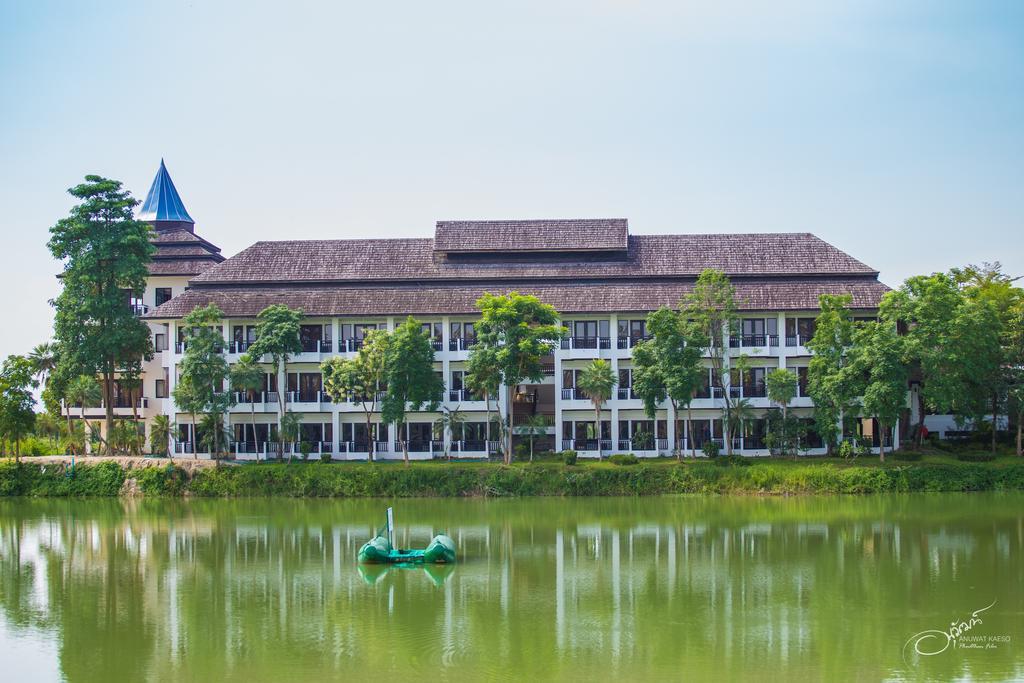 Gassan Legacy Golf Club Hotel Ламфун Екстериор снимка