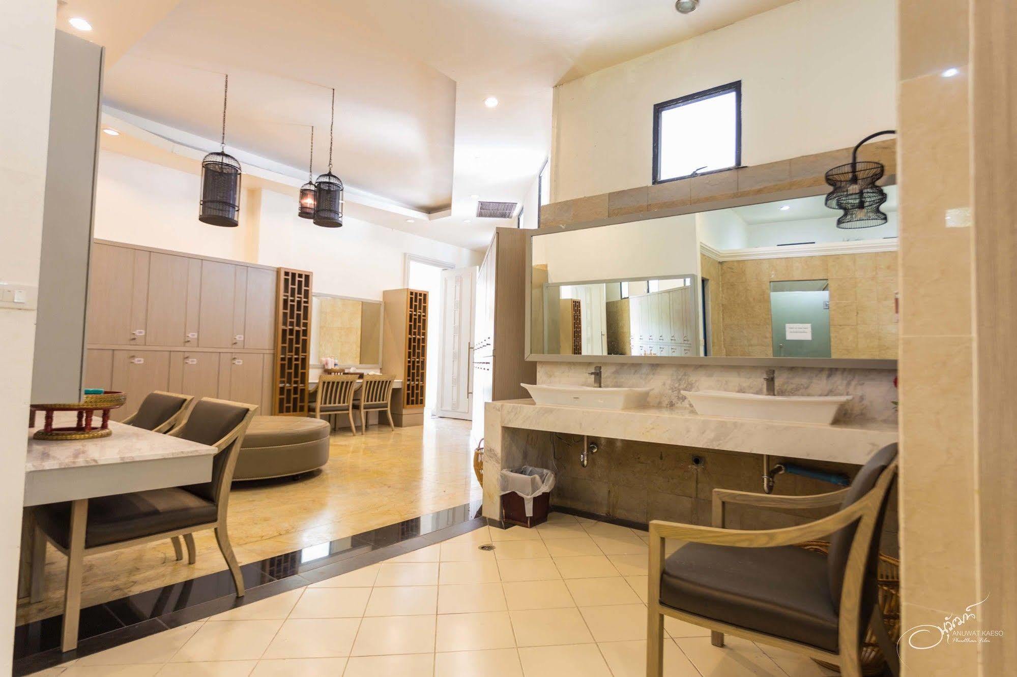 Gassan Legacy Golf Club Hotel Ламфун Екстериор снимка